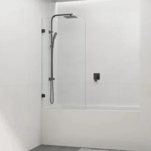 "image-bathscreen-fixed-over-the-bathtub"